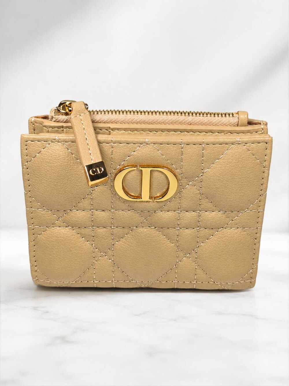 Christian Dior Beige Cannage Quilted Leather Compact Wallet - New - Picture 3 of 9
